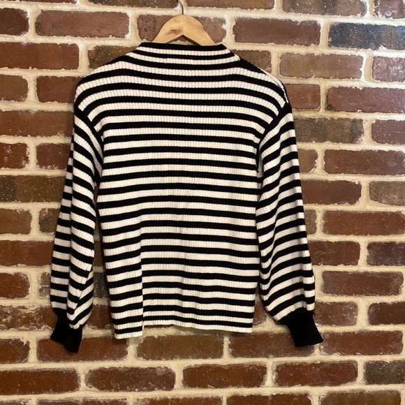 Anthropologie black and white striped sweater xs - Picture 2 of 5